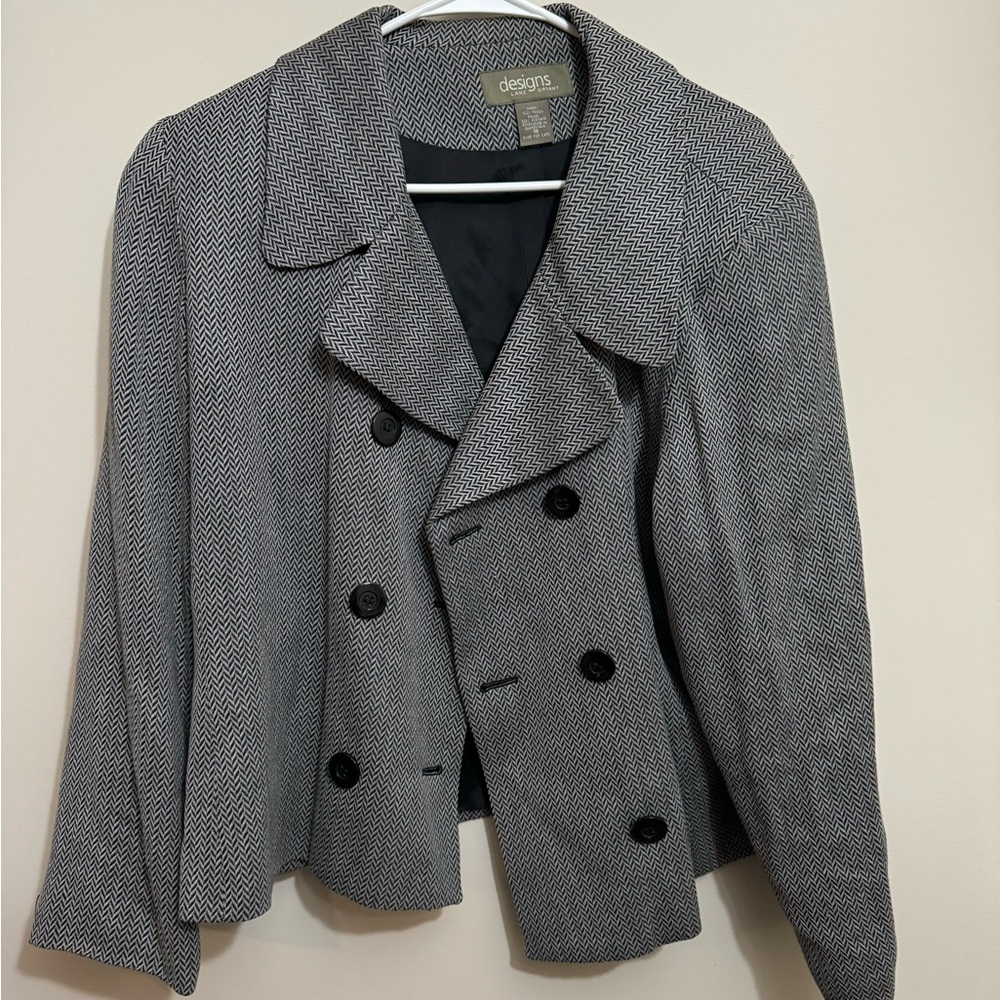 Lane Bryant designs women’s blazer